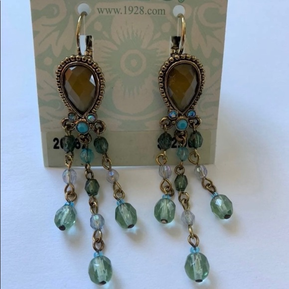 🔴 1928 dangle Earrings - Picture 3 of 3
